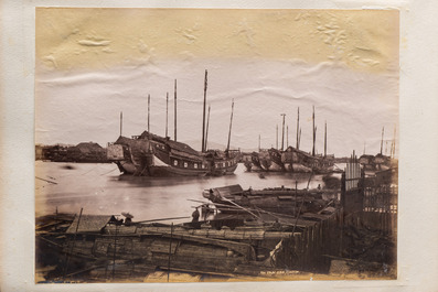 A photo album with sights, landmarks and people of China, incl. Canton, Shanghai, Hangzhou, Guanghzou and Hong Kong, late 19/early 20th C.