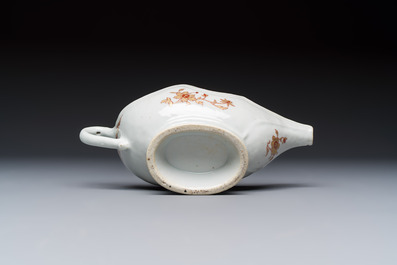 A Chinese armorial plate, a serving dish and a sauce boat with the arms of de Heere for the Dutch market, Qianlong, ca. 1735-1765