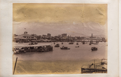 A photo album with sights, landmarks and people of China, incl. Canton, Shanghai, Hangzhou, Guanghzou and Hong Kong, late 19/early 20th C.