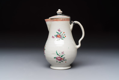 A varied collection of 13 Chinese famille rose wares, Yongzheng/Qianlong