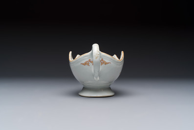 A Chinese armorial plate, a serving dish and a sauce boat with the arms of de Heere for the Dutch market, Qianlong, ca. 1735-1765