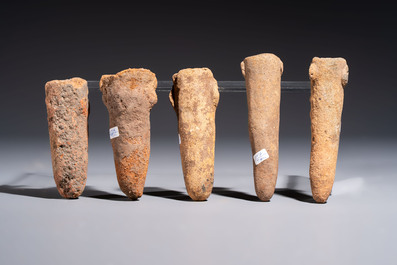 A collection of 20 terracotta 'Komaland' figures, Ghana, 13/16th C.