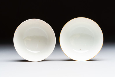 A pair of Chinese gilt-decorated sepia 'Riverscape' cups and saucers, Jiaqing
