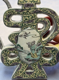 A pair of Chinese verte biscuit 'Shou' wine ewers, 19th C.