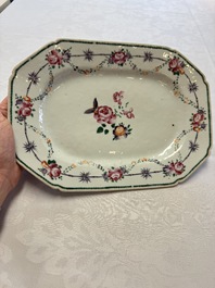 Two Chinese famille rose serving dishes and six plates with floral design, Qianlong