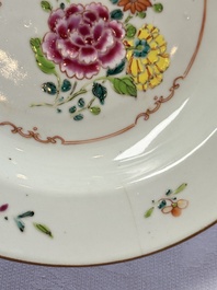 Two Chinese famille rose serving dishes and six plates with floral design, Qianlong