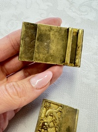 A Chinese gilt-bronze 'Dragon' belt buckle, 19th C.