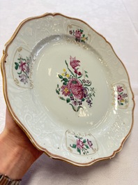 Two Chinese famille rose serving dishes and six plates with floral design, Qianlong