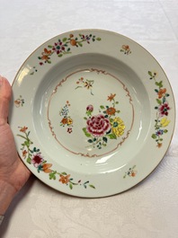 Two Chinese famille rose serving dishes and six plates with floral design, Qianlong