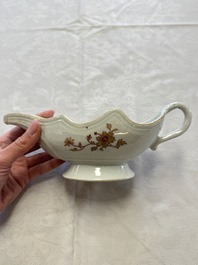 A Chinese armorial plate, a serving dish and a sauce boat with the arms of de Heere for the Dutch market, Qianlong, ca. 1735-1765