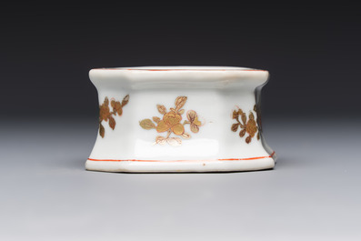 A Chinese armorial salt with the arms of Valckenier of Amsterdam for the Dutch market, Qianlong, ca. 1735&ndash;40