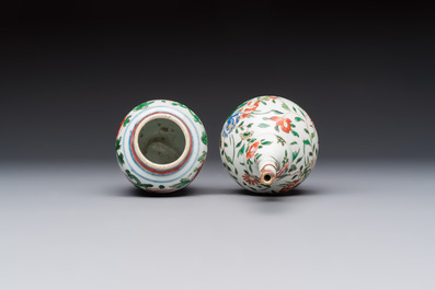 A Chinese famille verte rosewater sprinkler, a wucai jar and a Samson Paris verte-style covered ewer, 17/19th C.