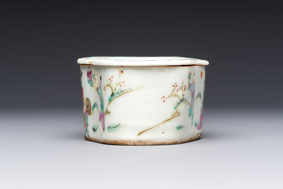 Two Chinese coral-red-ground covered bowls and a famille rose covered cricket box, Zhang Yihe 張義和 and Gong Hesheng 龔和盛 marks, 19th C.