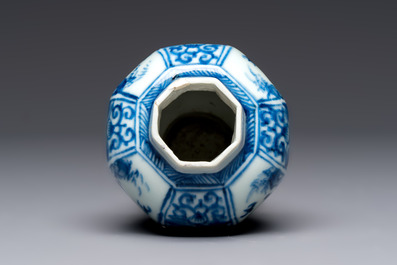 A Chinese blue and white tea caddy, a teapot and an Imari-style teapot, Kangxi/Yongzheng