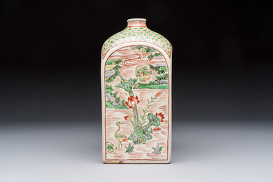A Japanese Ko-Imari square flask with figures in a landscape, Edo, 17th C.