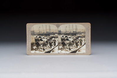17 stereoview cards with views of China, depicting street scenes, architecture and daily life, 19/20th C.