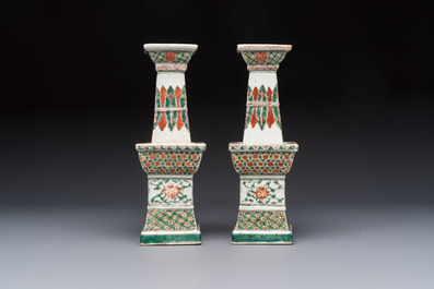 A pair of Chinese famille verte square candle holders, 19th C.