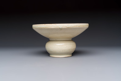 A Chinese bluish green-glazed spittoon, 'Zha Dou 渣斗', Five Dynasties