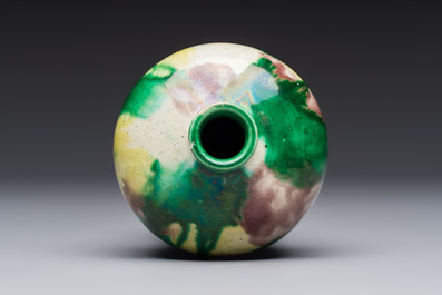 A Chinese sancai-glazed 'Meiping' vase on a wooden stand, 19th C.