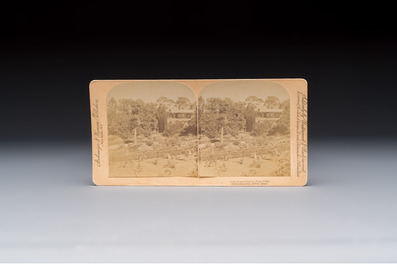 17 stereoview cards with views of China, depicting street scenes, architecture and daily life, 19/20th C.