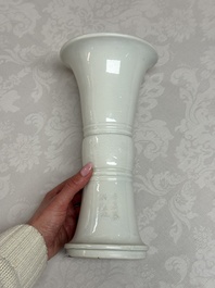A Chinese Dehua blanc de chine 'Gu' vase, 19th C.