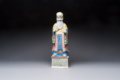 A large Chinese famille rose figure of Shoulao, 19th C.