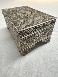 A silver inscribed filigree casket, probably Dutch East Indies, 19/20th C.