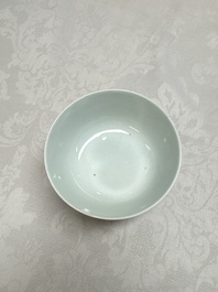 A pair of Chinese green-enamelled 'Dragon' bowls, Guangxu marks, Republic