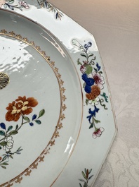 Two Chinese famille rose dishes with floral design, Yongzheng/Qianlong
