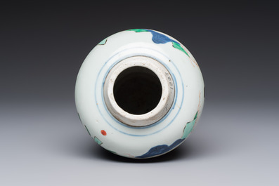 A Chinese wucai 'Jia Guan Jin Jue 加冠進爵' vase, Transitional period