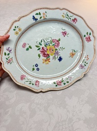 A Chinese famille rose covered tureen and stand with floral design, Qianlong