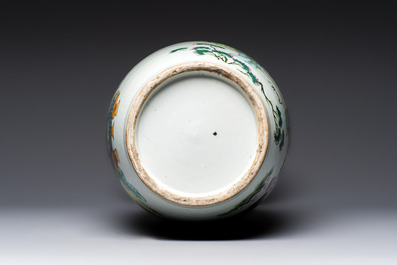 A Chinese famille rose 'Meng Mu San Qian 孟母三遷' and 'Antiquities' vase, signed Ye Yichun 葉宜春, dated 1923