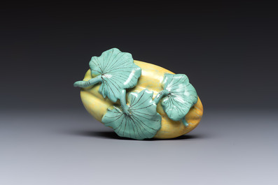 A fine polychrome Schrezheim faience 'Melon' tureen and cover, Germany, 18th C.