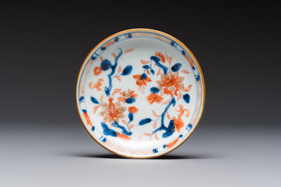 Five Chinese blue and white, Imari-style and famille rose wares, 18th C.
