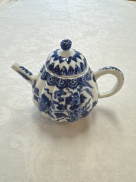 A Chinese blue and white tea caddy, a teapot and an Imari-style teapot, Kangxi/Yongzheng