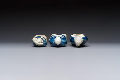 Five Chinese blue and white figures, Qianlong/Jiaqing