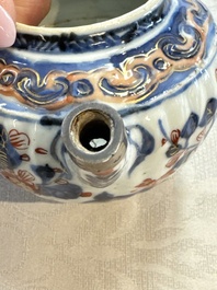 A Chinese blue and white tea caddy, a teapot and an Imari-style teapot, Kangxi/Yongzheng