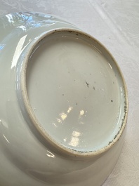 Five Chinese iron-red, blue and white plates with floral design, Qianlong/Jiaqing