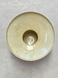 A Chinese bluish green-glazed spittoon, 'Zha Dou 渣斗', Five Dynasties