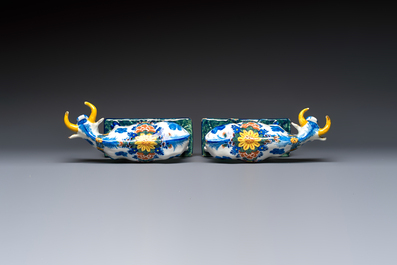 A pair of polychrome Dutch Delft cows, 18th C.