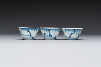 Six Chinese blue and white 'Scholar in a Garden' cups and saucers, Yongzheng