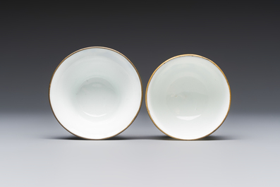 Four Chinese blue and white 'Bleu de Hue' cups and two bowls, various marks, 19th C.
