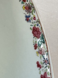 A Chinese famille rose punch bowl with figural design, Qianlong