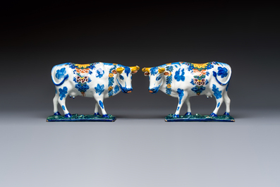 A pair of polychrome Dutch Delft cows, 18th C.