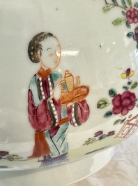 A Chinese famille rose punch bowl with figural design, Qianlong
