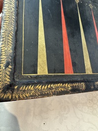 A Chinese Canton gilt-lacquered backgammon board, 19th C.