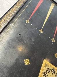 A Chinese Canton gilt-lacquered backgammon board, 19th C.