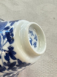 Four Chinese blue and white 'Bleu de Hue' cups and two bowls, various marks, 19th C.