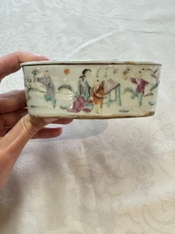 Two Chinese coral-red-ground covered bowls and a famille rose covered cricket box, Zhang Yihe 張義和 and Gong Hesheng 龔和盛 marks, 19th C.