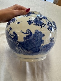 A Chinese blue and white 'Monkeys' vase, Man Tang Fu Ji 滿堂福記 mark, 19th C.